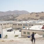 حضرموت: اشتباكات محدودة داخل السجن المركزي بالمكلا وحالة استنفار أمني