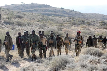 الإمارات وأفريكوم يدعمان بونتلاند في سحق خلية داعش الدولية2