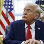 ترامب يصدم العالم إشادة غير مسبوقة بحماس شرط نزع السلاح وعفو مشروط