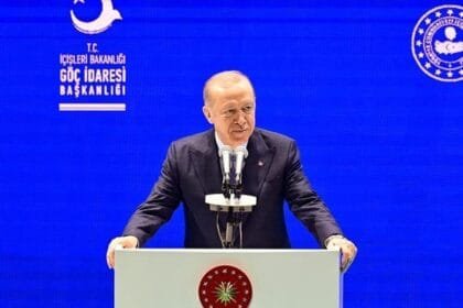 «حريت»: أردوغان يطرح مسارا دبلوماسيا جديدا بينHurriyet: Erdogan proposes a new diplomatic path between Tehran and Washingtonطهران وواشنطن