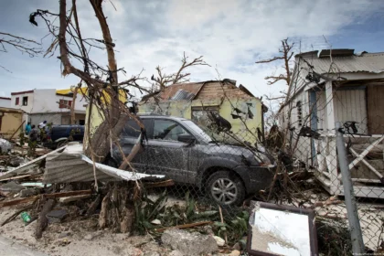 المكسيك في مواجهة "توابع" الزلزال: 936 هزة ارتدادية تثير الرعب وإصابات في العاصمة