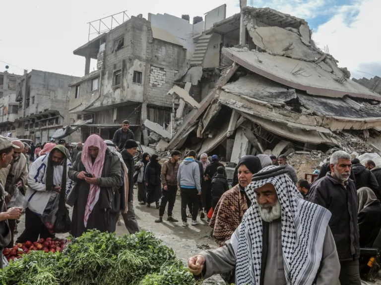 A joint statement by the UAE and seven other countries: an international "Arab and Islamic" initiative to save Gaza and support Trump's plan to end the war.