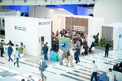 خلال "القمة العالمية لطاقة المستقبل".. جامعة خليفة تستعرض حلولاً في الذكاء الاصطناعي والاستدامة