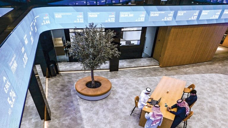 خلال عام.. 169.4 مليار درهم ضخها الأجانب والمؤسسات في أسهم «سوق دبي المالي»