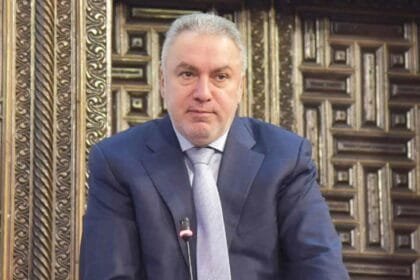 تسوية مالية تنهي ملف رجل الأعمال السوري محمد حمشو مع الكسب غير المشروع