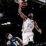 بـ "سلة حاسمة".. دبي يخسر أمام برشلونة في "اليوروليغ"