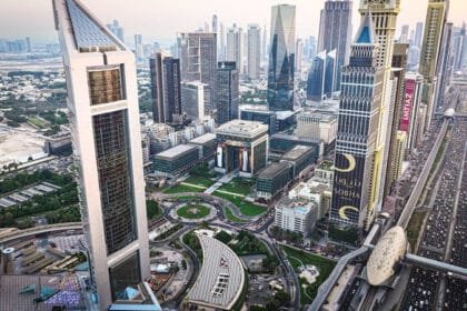 تدفق الاستثمارات.. عقارات دبي تسجل تصرفات بـ 15.37 مليار درهم