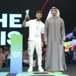 محمد بن راشد يكرم الفائز بجائزة صناع المحتوى التعليمي بالشراكة مع TikTok