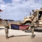 طبول الحرب تقرع: ترامب يدرس خيارات عسكرية لضرب إيران ردا على قمع المحتجين