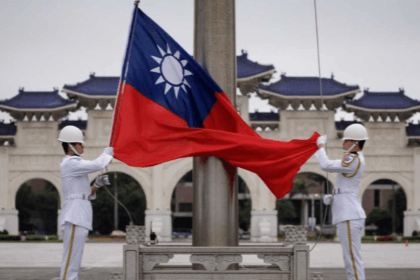 تايوان تجمد أسطول "إف 16" بعد فقدان طيار.. وعمليات بحث واسعة في عرض البحر