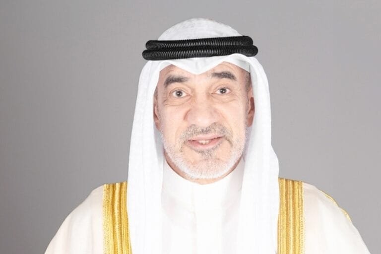 ‏ النائب الأول لرئيس مجلس الوزراء ووزير الداخلية الكويتي يشرف على ضبط حسينية غير مرخصة داخل إحدى المنازل