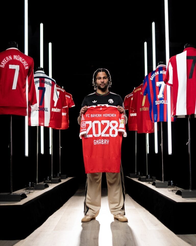Bayern Munich announce Gnabry's contract extension until 2028