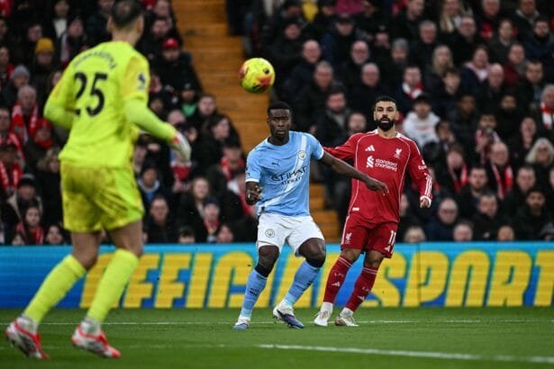 In a crazy scenario, Manchester City snatched a dramatic victory from Liverpool in the Premier League