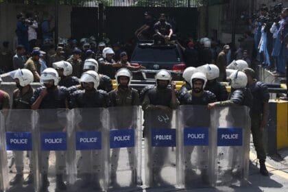 الشرطة الباكستانية تستعيد السيطرة على بلدة في بلوشستان بعد معركة دامت 3 أيام.. 58 قتيلاً و197 مسلحاً