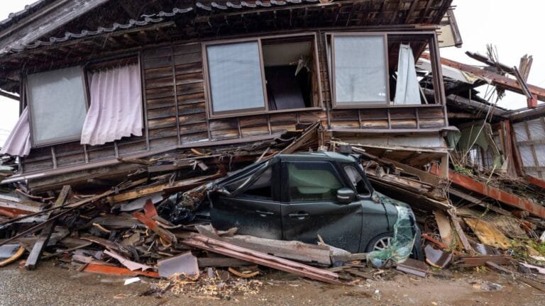 Iran: Earthquake near Asaluyeh, no impact on petrochemical facilities